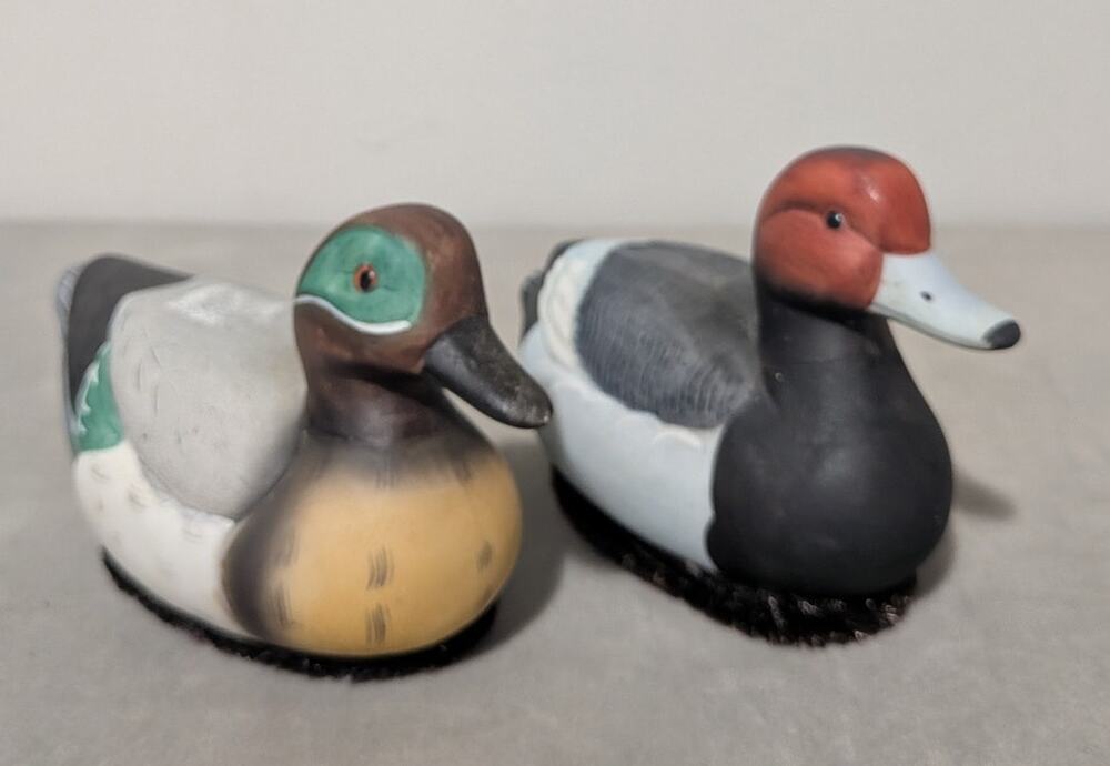 Vintage Jasco Duck Shoe Polisher Brush Set 2 Hand Painted Matte Ceramic Brushes